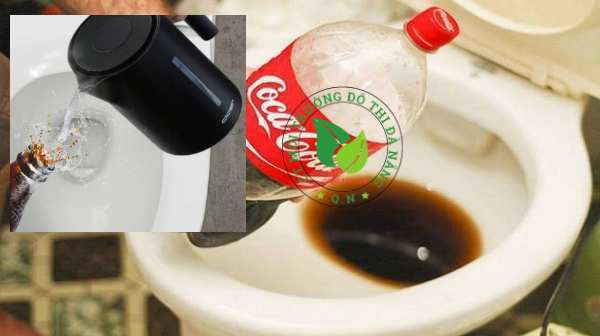 thông bồn cầu bằng coca và nước nóng